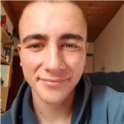Giovane studente di ingegneria meccanica presso l'alma mater studiorum di Bologna offre ripetizioni di matematica per studenti delle scuole superiori e medie